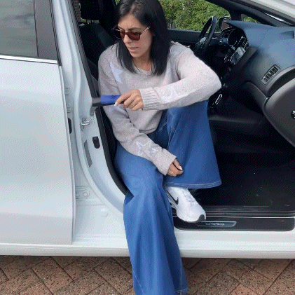 SafeGrip™ - 2 in 1 Assisting Handle